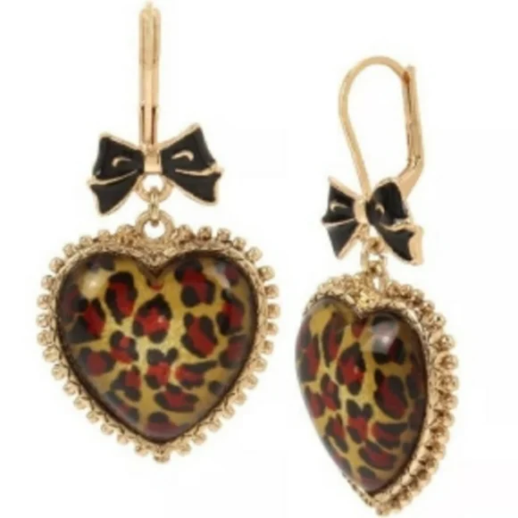 BETSEY JOHNSON Leopard Print Heart Drop Earrings w/ Bows and Gold-Tone Hardware - Picture 5 of 12